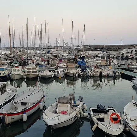 La Casa Di Ulisse 008055- Lt0806 Apartman