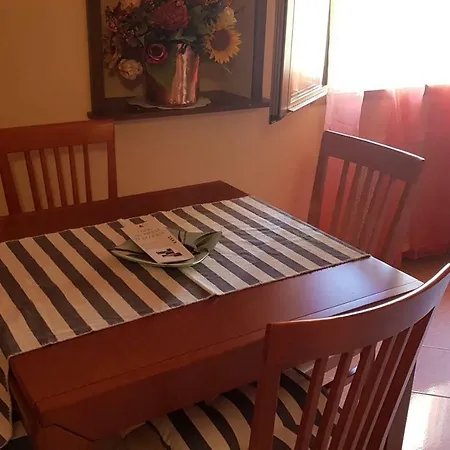 La Casa Di Ulisse 008055- Lt0806 Apartman